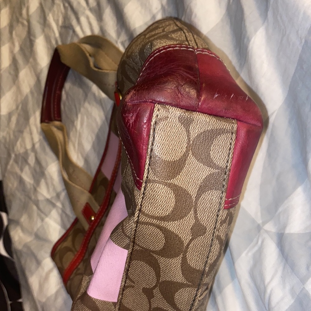 Coach purse - Picture 2 of 8